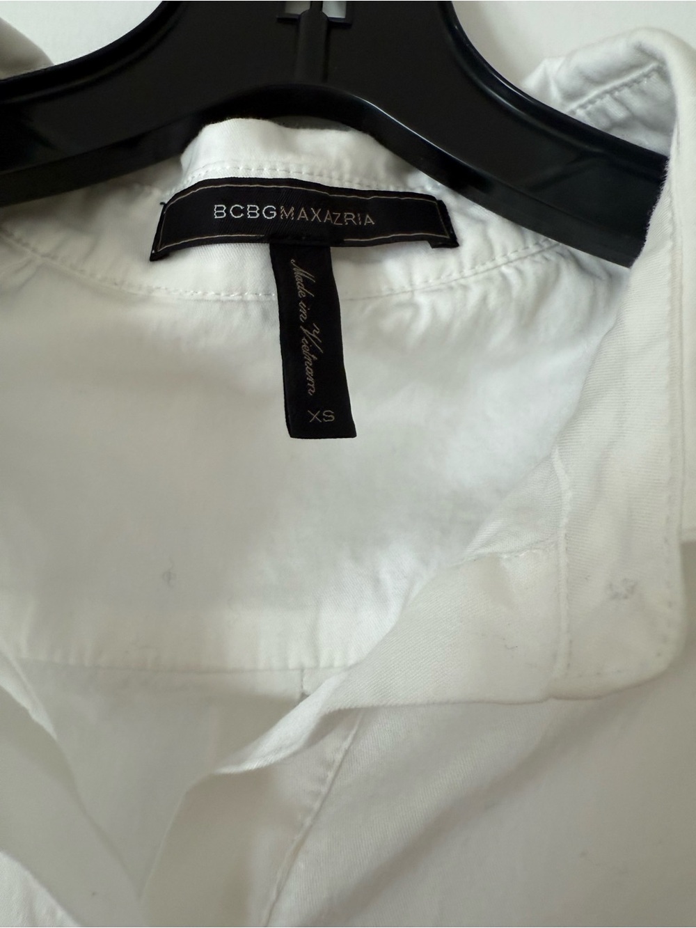 BCBGMaxAzria White Collared Button-Down Blouse